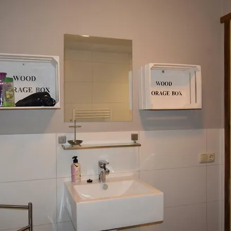 Hof Kricheleberg Apartmán *