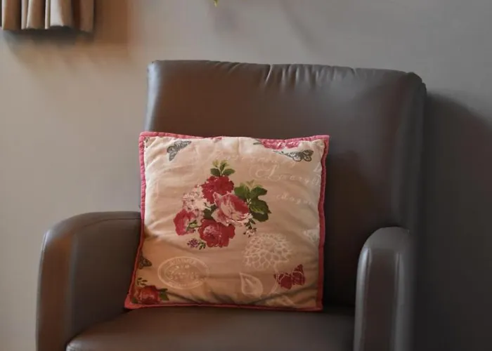 Hof Kricheleberg Lejlighed *